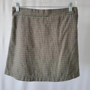 American eagle Houndstooth Olive green mini skirt